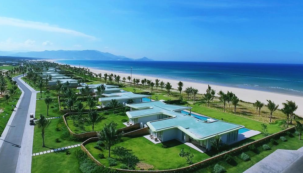 phong-hoi-nghi-flc-quy-nhon-beach-golf-resort
