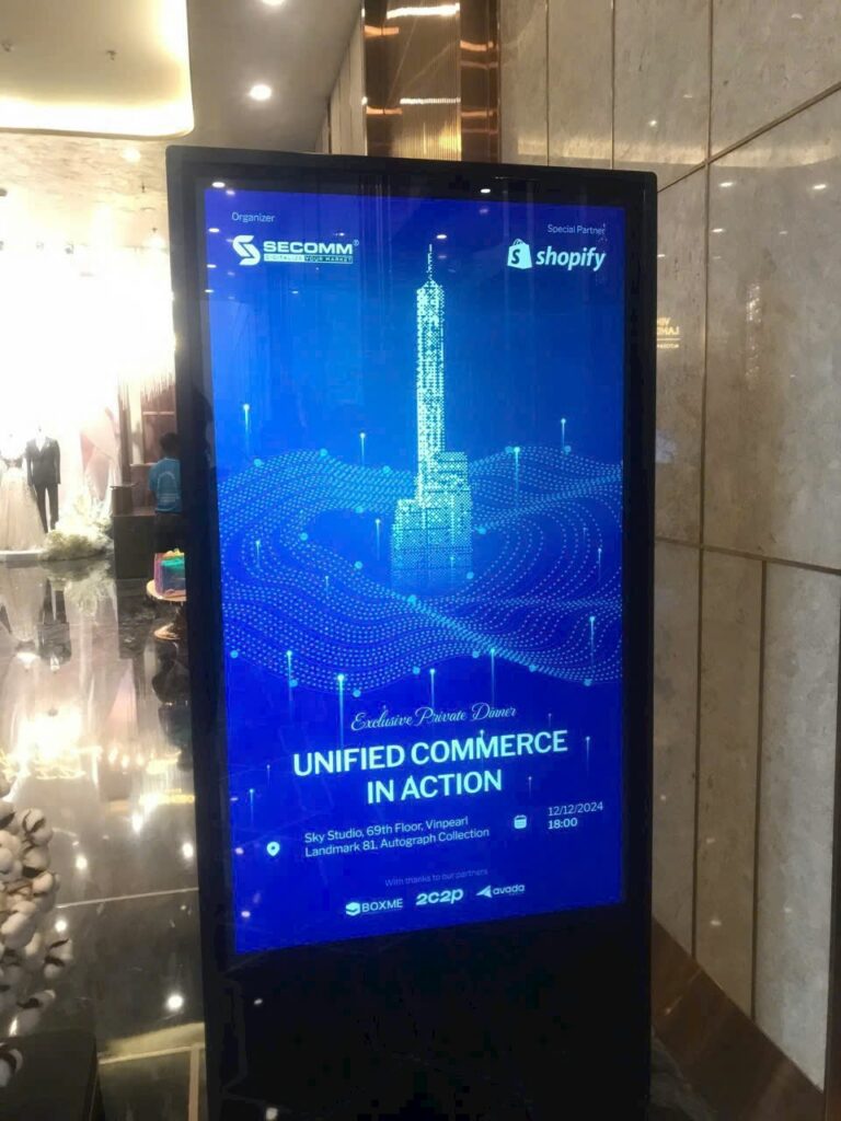 5c944346e1b06aee33a1 (1)