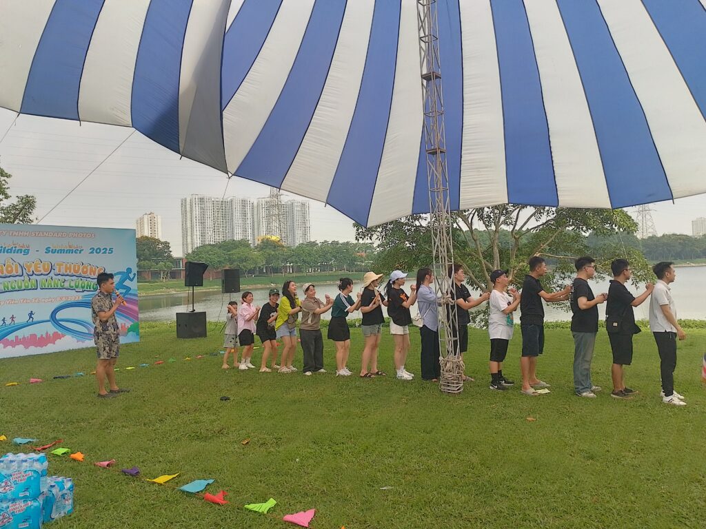 {"capture_mode":"AutoModule","faces":[]}